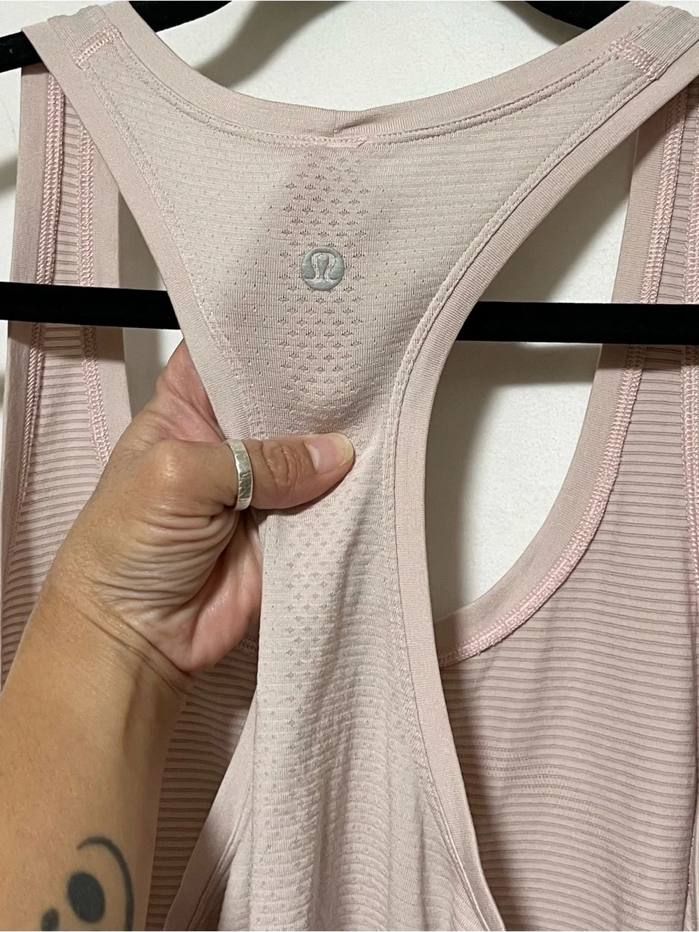 Lululemon Swiftly Tech Racerback Tank Top 2.0 Race Length Activewear Running Gym